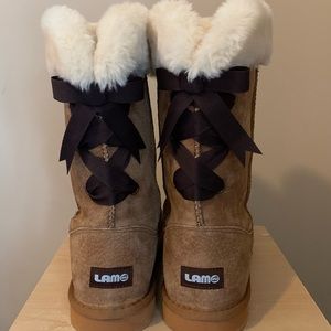 Lamo US women’s size 9 tan boots